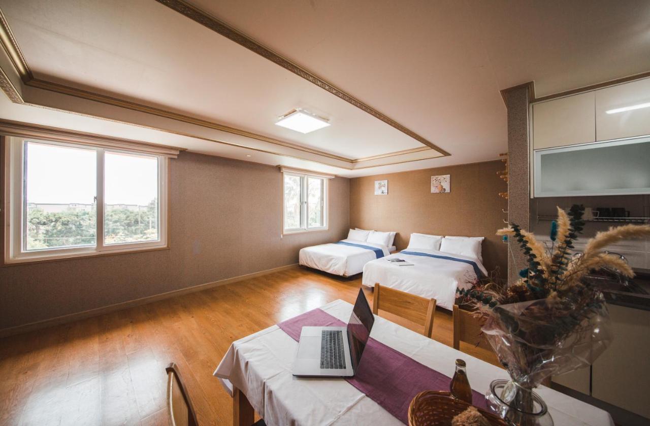 Jungmun Resort Jeju Seogwipo Extérieur photo