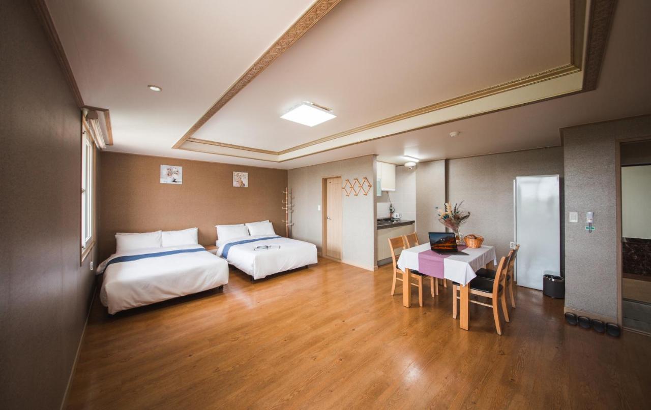 Jungmun Resort Jeju Seogwipo Extérieur photo