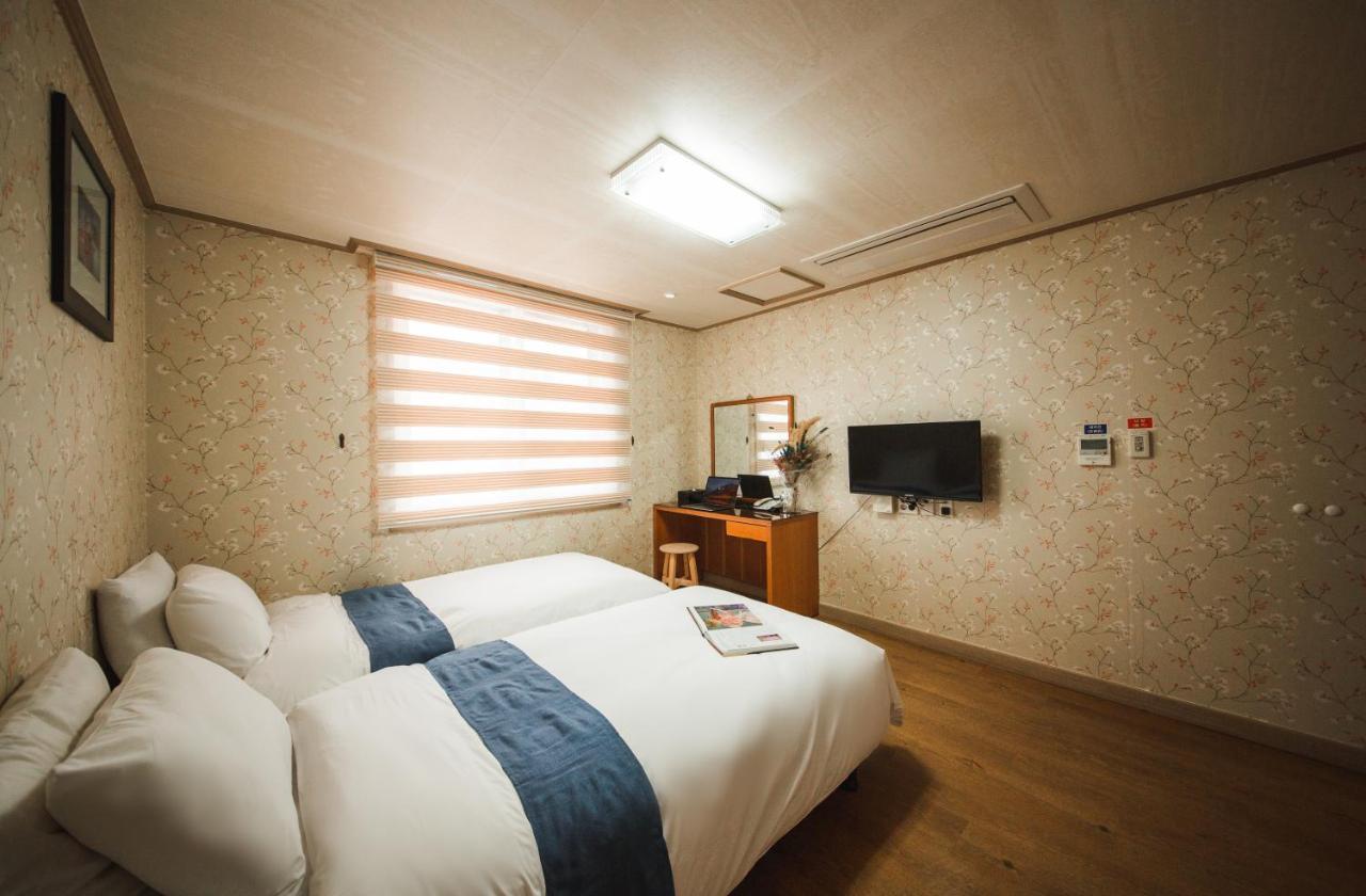 Jungmun Resort Jeju Seogwipo Extérieur photo